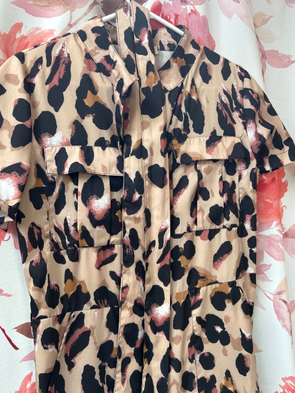 Leopard jumpsuot - Picture 2 of 3